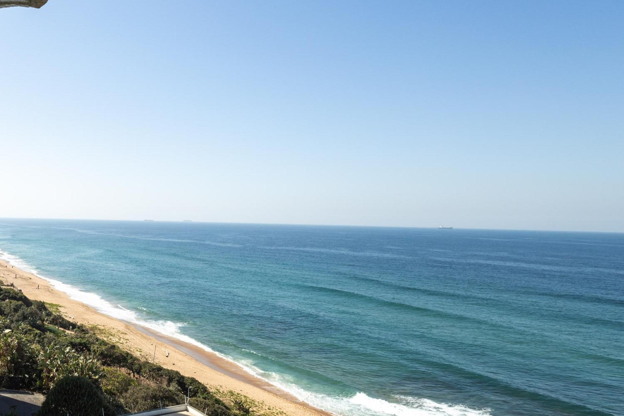 803 Bermudas - By Stay In Umhlanga Дурбан Экстерьер фото